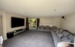 Calm Queenstown Home with Mountain Views - Queenstown, New Zealand