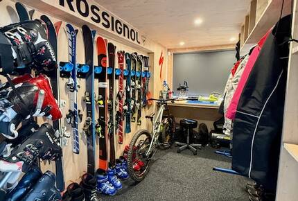 Calm Queenstown Home with Mountain Views - Queenstown, New Zealand