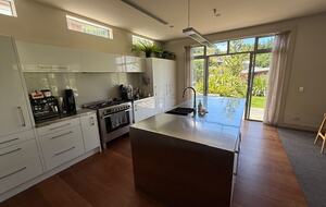 Calm Queenstown Home with Mountain Views - Queenstown, New Zealand