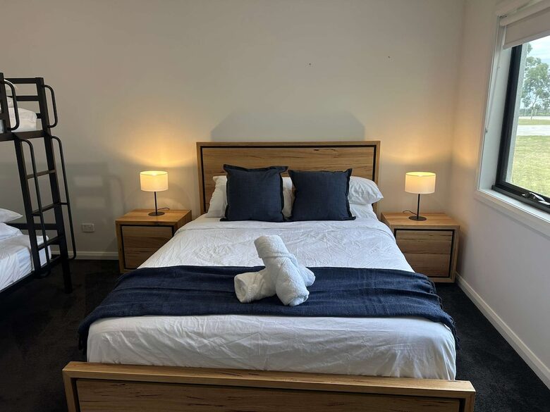 Luxury Bellbrae Retreat w/ Pool, Spa & 12 Guests - Bellbrae, Australia