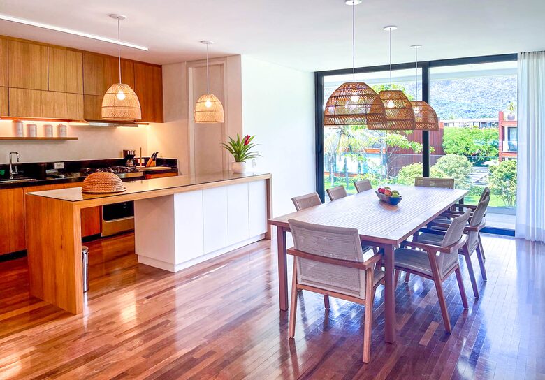 Sophisticated Beachfront Haven in Angra - Angra dos Reis, Brazil