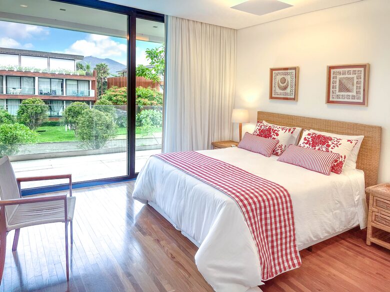 Sophisticated Beachfront Haven in Angra - Angra dos Reis, Brazil