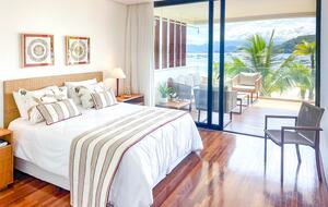 Sophisticated Beachfront Haven in Angra - Angra dos Reis, Brazil