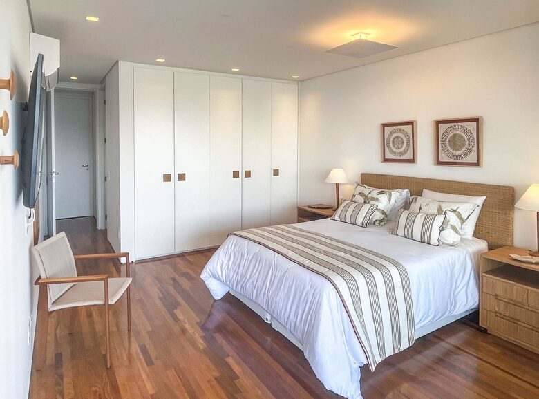 Sophisticated Beachfront Haven in Angra - Angra dos Reis, Brazil