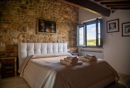 An Elegant Tuscan Villa in the Heart of Chianti - Barberino Tavarnelle, Italy