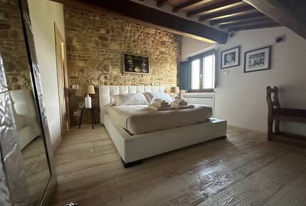 An Elegant Tuscan Villa in the Heart of Chianti - Barberino Tavarnelle, Italy