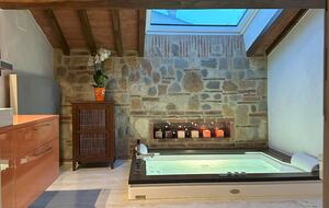 An Elegant Tuscan Villa in the Heart of Chianti - Barberino Tavarnelle, Italy