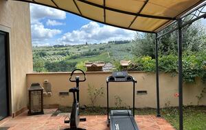 An Elegant Tuscan Villa in the Heart of Chianti - Barberino Tavarnelle, Italy