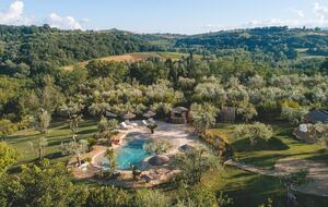 An Elegant Tuscan Villa in the Heart of Chianti - Barberino Tavarnelle, Italy