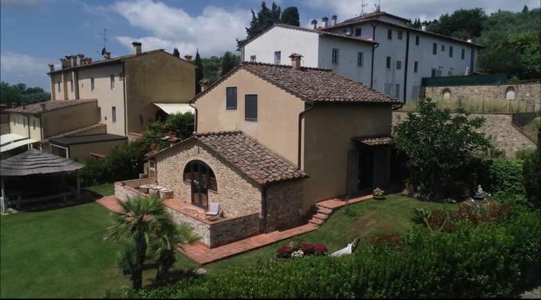 An Elegant Tuscan Villa in the Heart of Chianti - Barberino Tavarnelle, Italy