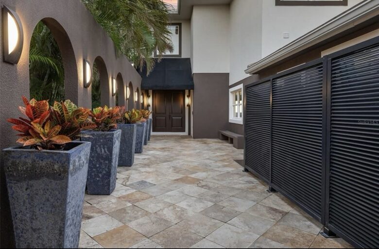 Waterfront Bradenton Home with Heated Pool - Bradenton, Florida