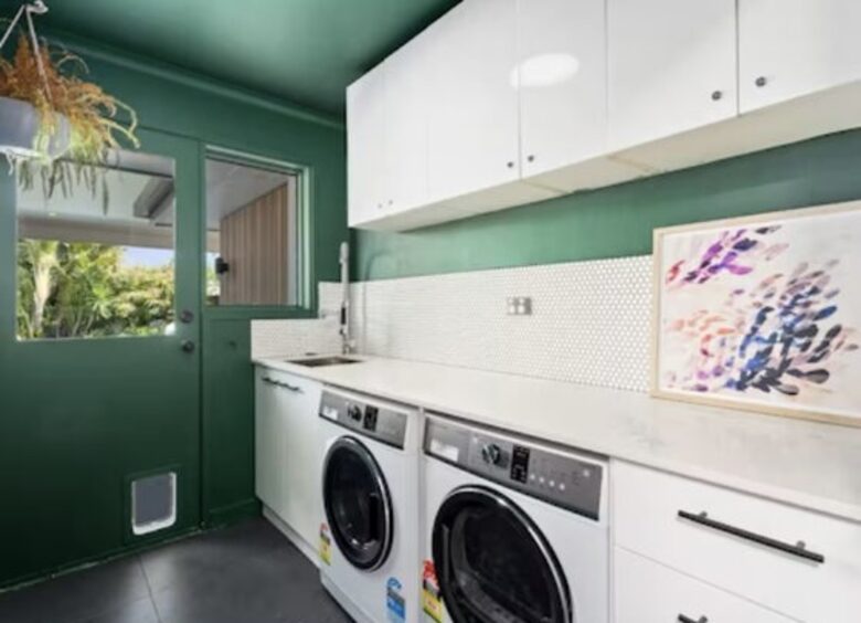 Modern Gold Coast Getaway | Alfresco Living near Tallebudgera Creek - Gold Coast, Australia