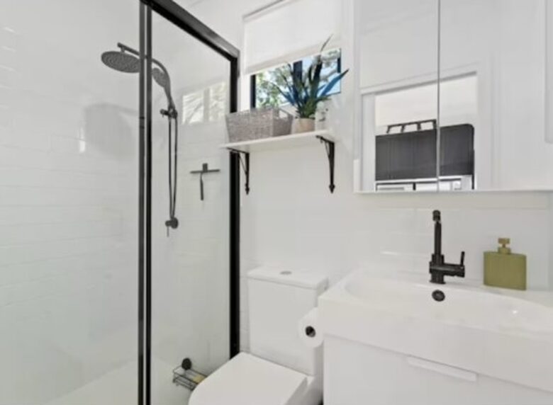 Modern Gold Coast Getaway | Alfresco Living near Tallebudgera Creek - Gold Coast, Australia