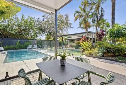Modern Gold Coast Getaway | Alfresco Living near Tallebudgera Creek - Gold Coast, Australia