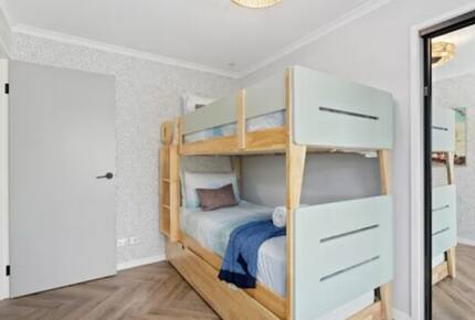 Modern Gold Coast Getaway | Alfresco Living near Tallebudgera Creek - Gold Coast, Australia