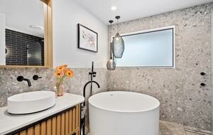 Modern Gold Coast Getaway | Alfresco Living near Tallebudgera Creek - Gold Coast, Australia