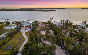 Waterfront Bradenton Home with Heated Pool - Bradenton, Florida