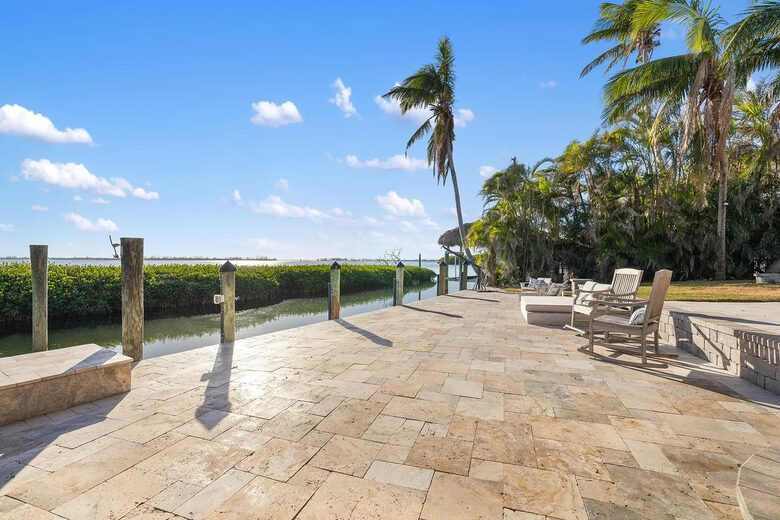 Waterfront Bradenton Home with Heated Pool - Bradenton, Florida