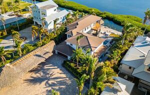 Waterfront Bradenton Home with Heated Pool - Bradenton, Florida