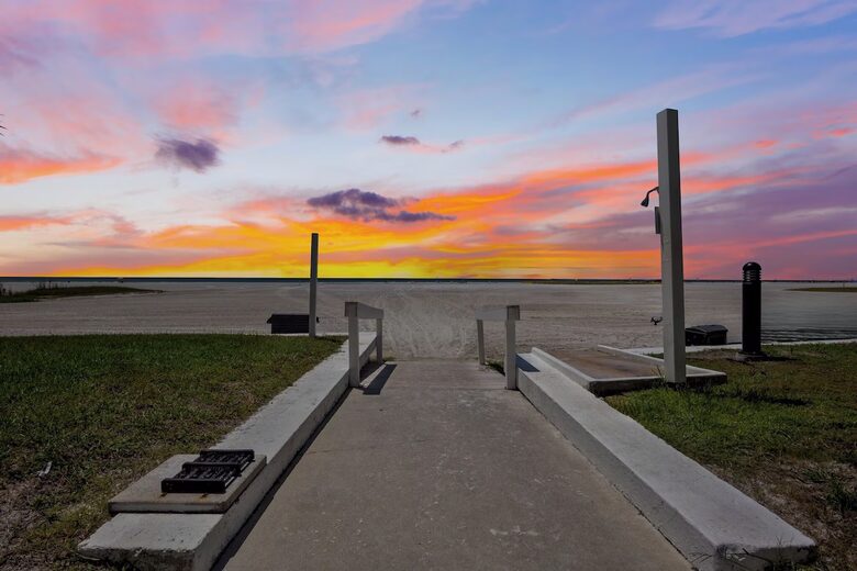 Siesta Key Beach Retreat - Siesta Key, Sarasota, Florida