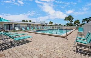 Siesta Key Beach Retreat - Siesta Key, Sarasota, Florida