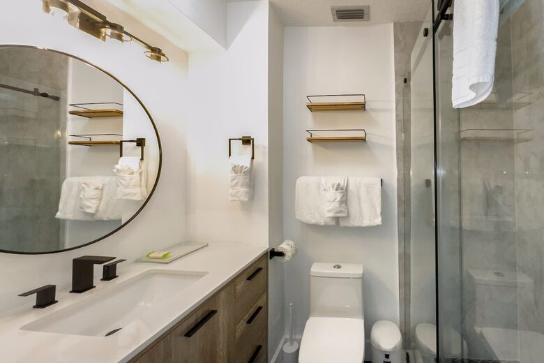 Siesta Key Beach Retreat - Siesta Key, Sarasota, Florida