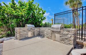 Siesta Key Beach Retreat - Siesta Key, Sarasota, Florida