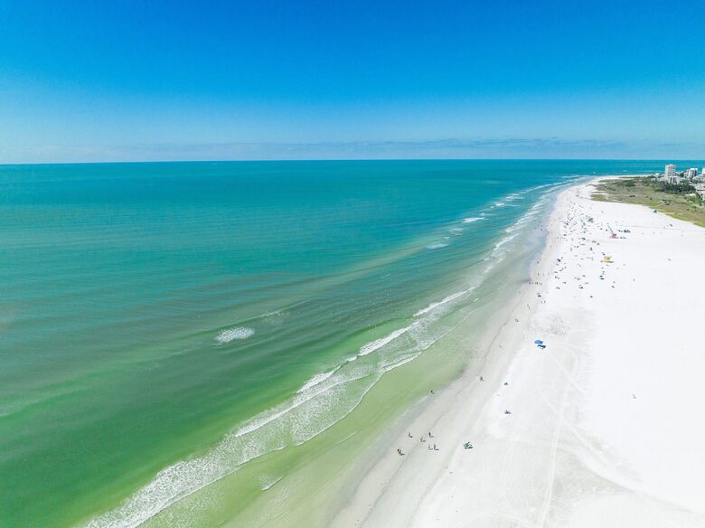 Siesta Key Beach Retreat - Siesta Key, Sarasota, Florida