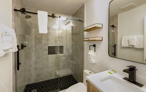 Siesta Key Beach Retreat - Siesta Key, Sarasota, Florida