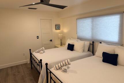 Siesta Key Beach Retreat - Siesta Key, Sarasota, Florida