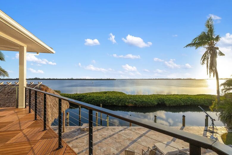 Waterfront Bradenton Home with Heated Pool - Bradenton, Florida