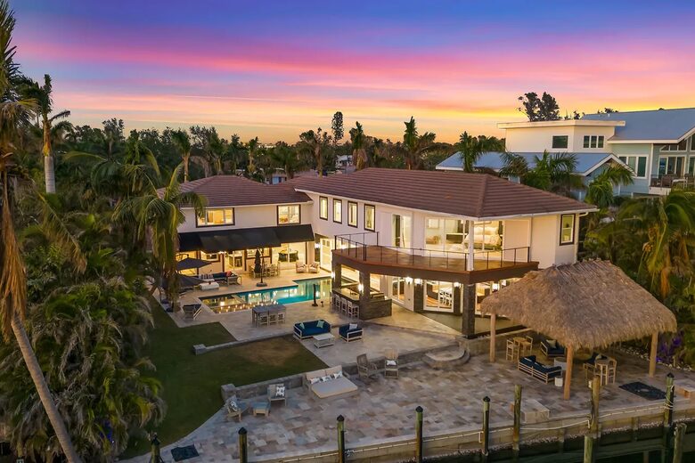 Waterfront Bradenton Home with Heated Pool - Bradenton, Florida