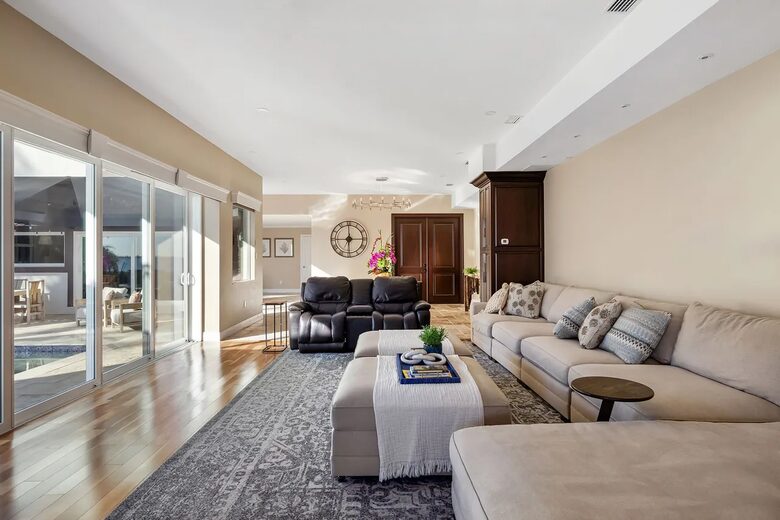 Waterfront Bradenton Home with Heated Pool - Bradenton, Florida