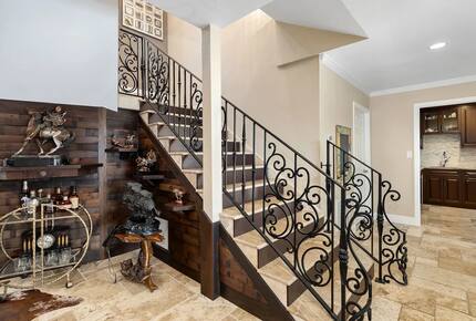 Waterfront Bradenton Home with Heated Pool - Bradenton, Florida