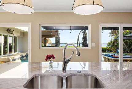 Waterfront Bradenton Home with Heated Pool - Bradenton, Florida