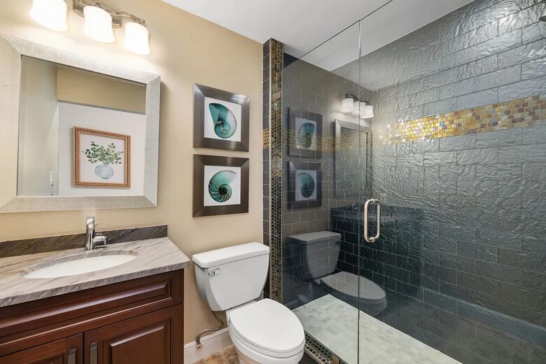 Waterfront Bradenton Home with Heated Pool - Bradenton, Florida