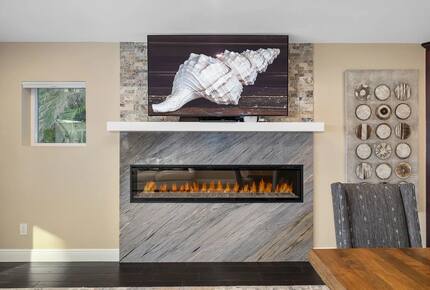 Waterfront Bradenton Home with Heated Pool - Bradenton, Florida