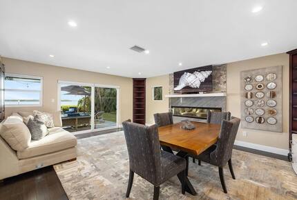 Waterfront Bradenton Home with Heated Pool - Bradenton, Florida