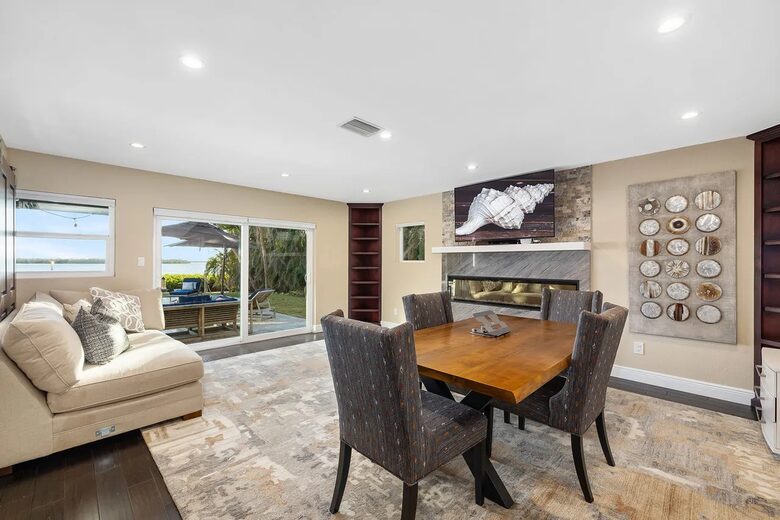 Waterfront Bradenton Home with Heated Pool - Bradenton, Florida