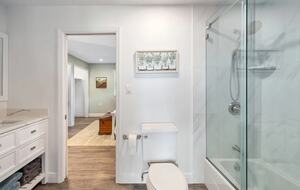 Waterfront Bradenton Home with Heated Pool - Bradenton, Florida