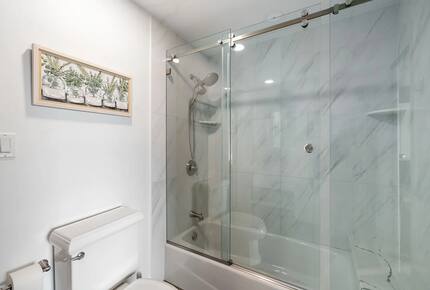 Waterfront Bradenton Home with Heated Pool - Bradenton, Florida