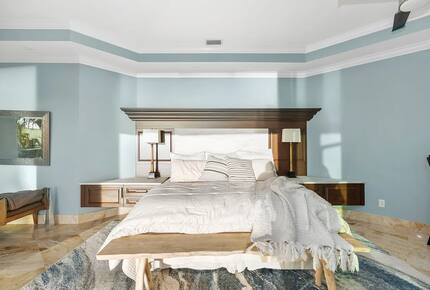 Waterfront Bradenton Home with Heated Pool - Bradenton, Florida