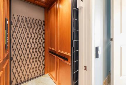 Waterfront Bradenton Home with Heated Pool - Bradenton, Florida