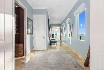 Waterfront Bradenton Home with Heated Pool - Bradenton, Florida