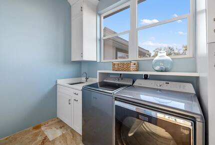 Waterfront Bradenton Home with Heated Pool - Bradenton, Florida