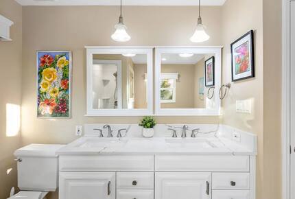 Waterfront Bradenton Home with Heated Pool - Bradenton, Florida