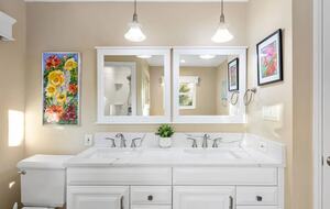 Waterfront Bradenton Home with Heated Pool - Bradenton, Florida