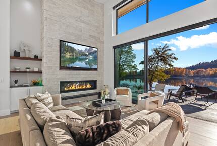 Coeur d’Alene Glasshouse on the Water - Coeur d'Alene, Idaho