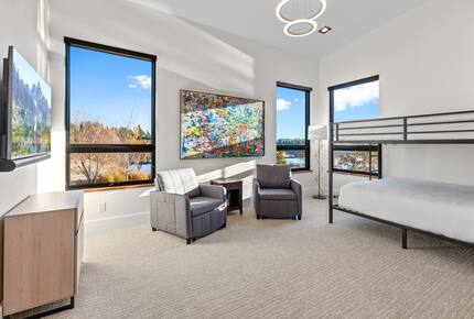 Coeur d’Alene Glasshouse on the Water - Coeur d'Alene, Idaho