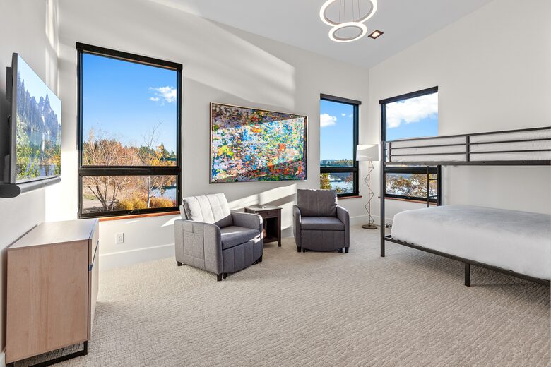 Coeur d’Alene Glasshouse on the Water - Coeur d'Alene, Idaho